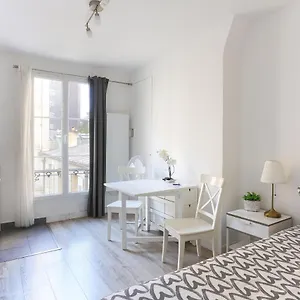 Orsay Cosy Studio Appartement