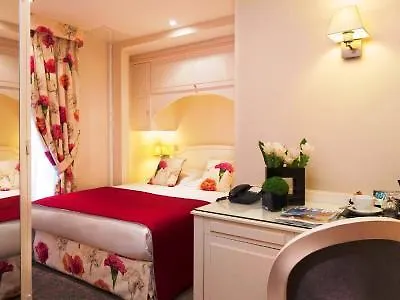 Queen Mary Opera Paris Hotel