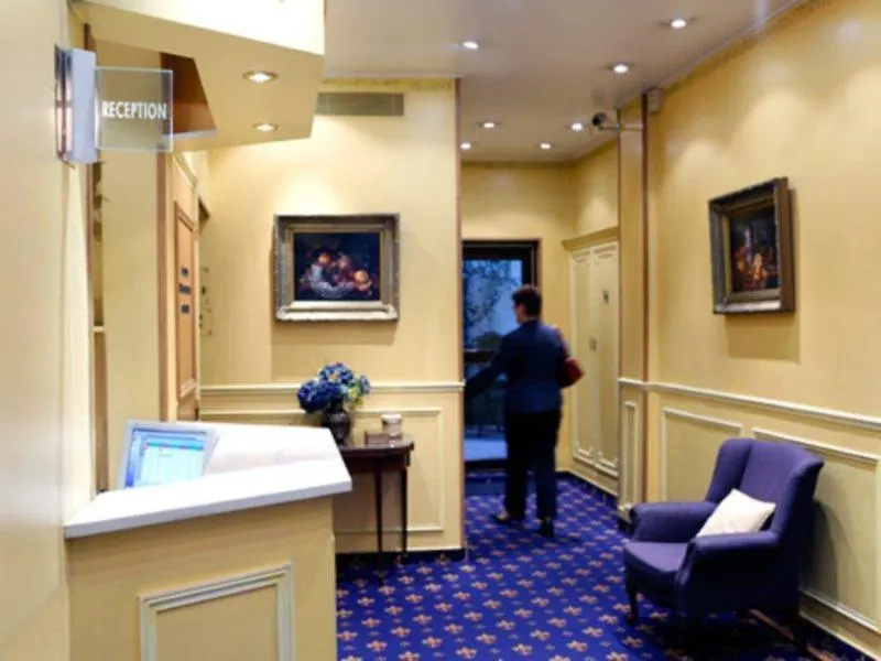 **** Hotel Queen Mary Opera Paris França