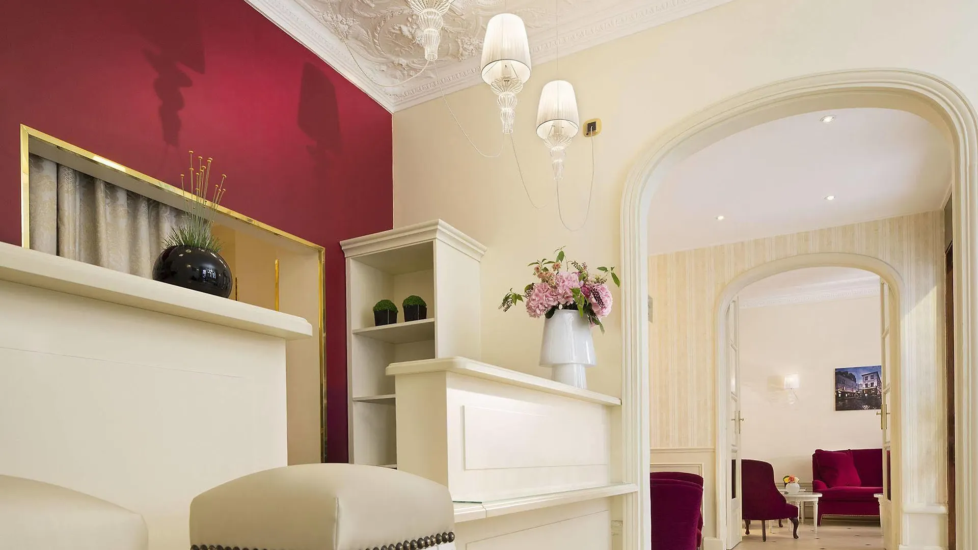 Hotel Queen Mary Opera Paris