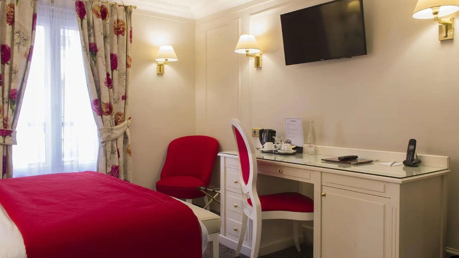 Queen Mary Opera Paris 4*,
